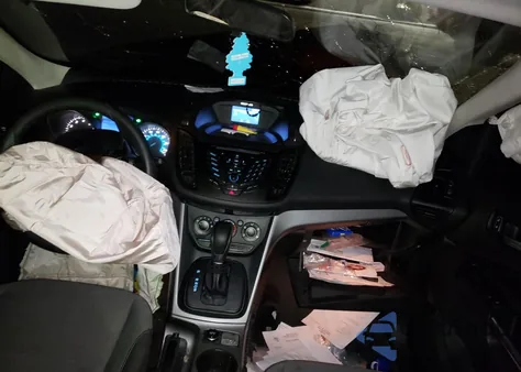 2014 Ford Escape Se z USA, uszkodzony, nr VIN 1FMCU0G98EUD50087